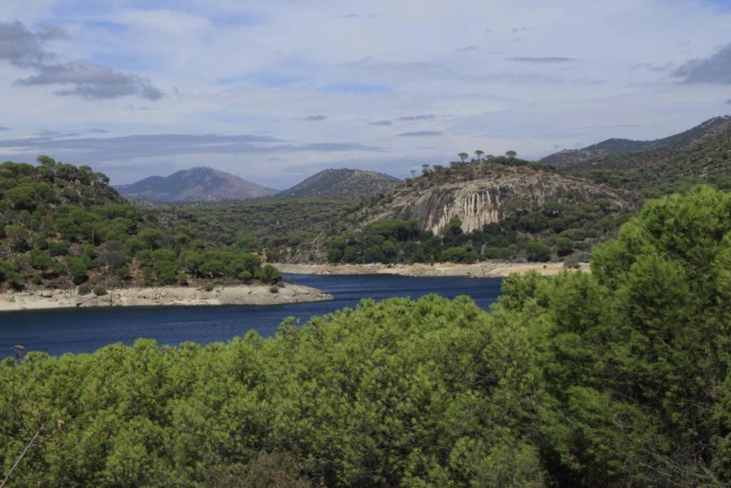 La Casita De Noe Con Vista Al Pantano De San Juan Villa San Martín de Valdeiglesias Exterior photo